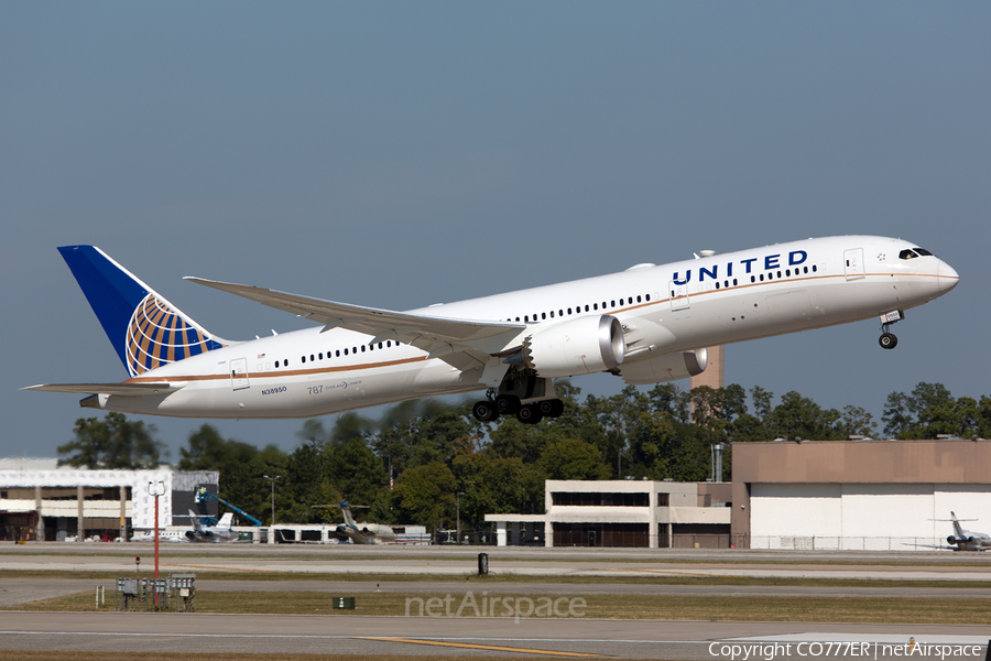 United Airlines Boeing 787-9 Dreamliner (N38950) | Photo 74975