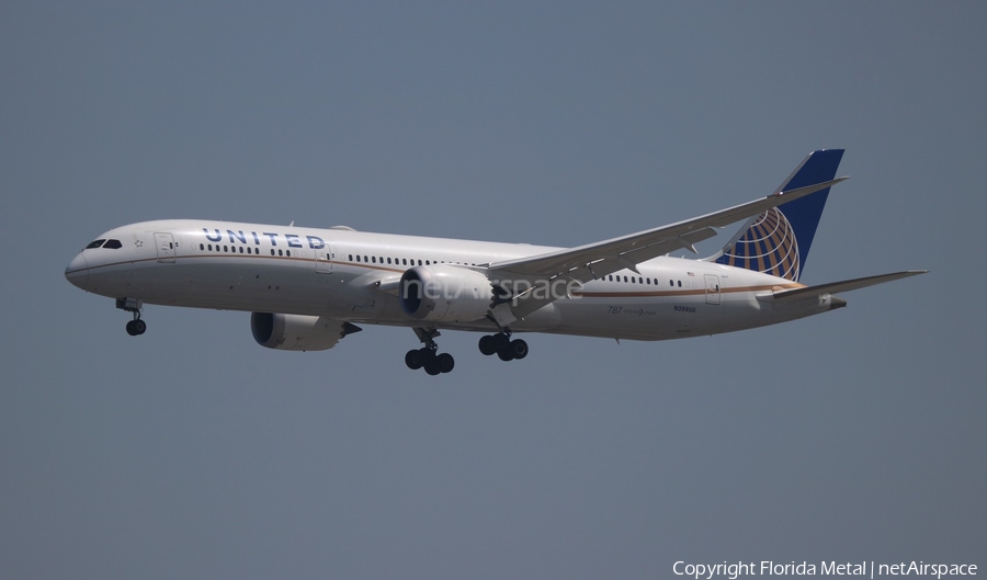 United Airlines Boeing 787-9 Dreamliner (N38950) | Photo 380991