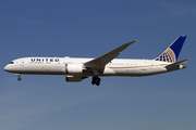 United Airlines Boeing 787-9 Dreamliner (N38950) at  Los Angeles - International, United States