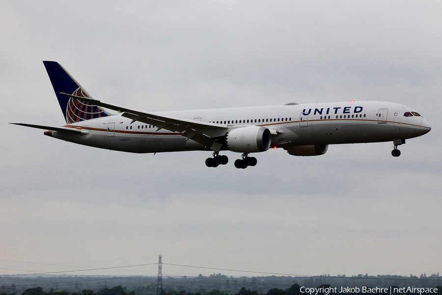 United Airlines Boeing 787-9 Dreamliner (N38950) | Photo 185517