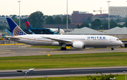 United Airlines Boeing 787-9 Dreamliner (N38955) at  Amsterdam - Schiphol, Netherlands