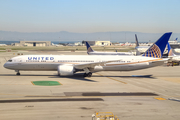United Airlines Boeing 787-9 Dreamliner (N38955) at  San Francisco - International, United States