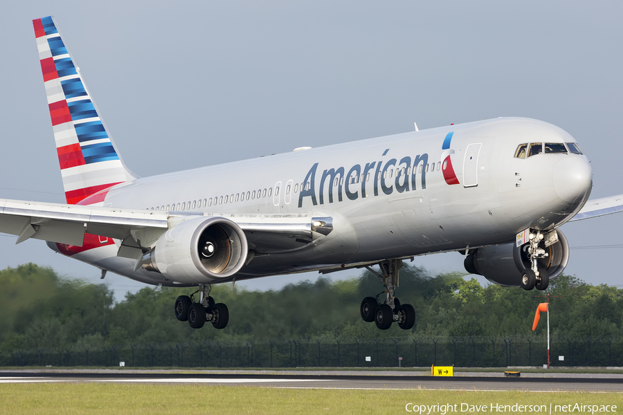 American Airlines Boeing 767-323(ER) (N389AA) | Photo 110047