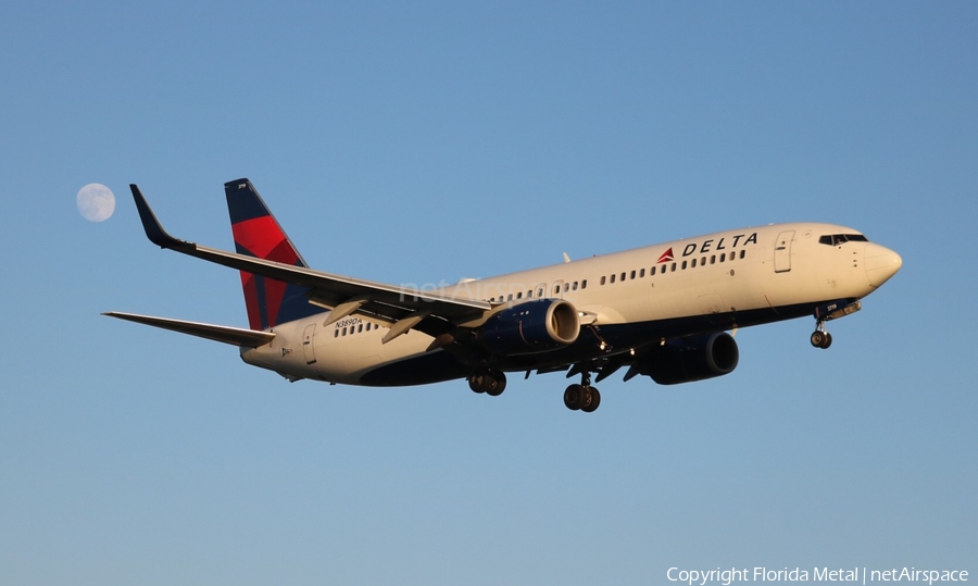 Delta Air Lines Boeing 737-832 (N389DA) | Photo 295068