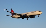 Delta Air Lines Boeing 737-832 (N389DA) at  Los Angeles - International, United States