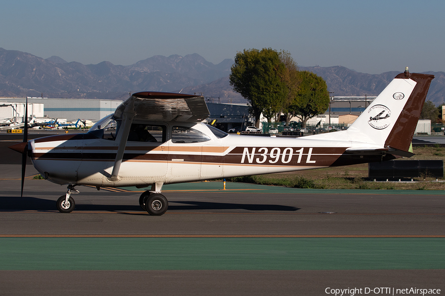 Air Discovery LA Cessna 172G Skyhawk (N3901L) | Photo 541359