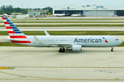 American Airlines Boeing 767-323(ER) (N390AA) at  Miami - International, United States