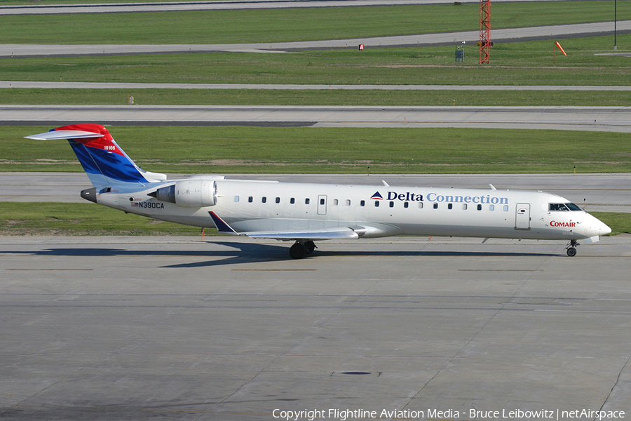 Delta Connection (Comair) Bombardier CRJ-701ER (N390CA) | Photo 150948