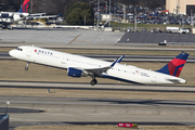 Delta Air Lines Airbus A321-211 (N390DN) at  Atlanta - Hartsfield-Jackson International, United States