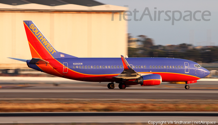 Southwest Airlines Boeing 737-3H4 (N390SW) | Photo 117118