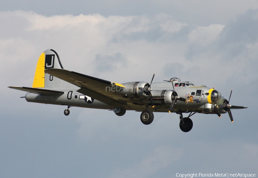 (Private) Boeing B-17G Flying Fortress (N390TH) | Photo 300354