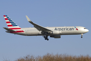 American Airlines Boeing 767-323(ER) (N392AN) at  Paris - Charles de Gaulle (Roissy), France