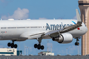 American Airlines Boeing 767-323(ER) (N392AN) at  Miami - International, United States