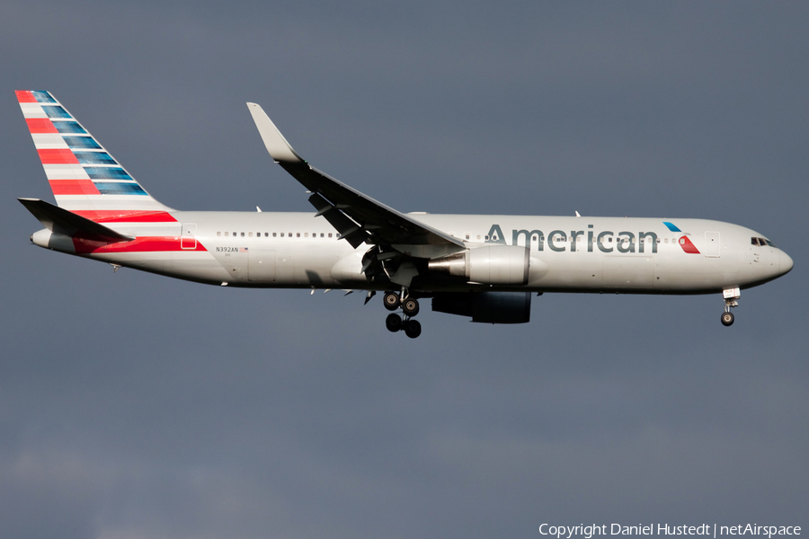 American Airlines Boeing 767-323(ER) (N392AN) | Photo 476325