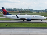 Delta Air Lines Boeing 737-832 (N392DA) at  Atlanta - Hartsfield-Jackson International, United States