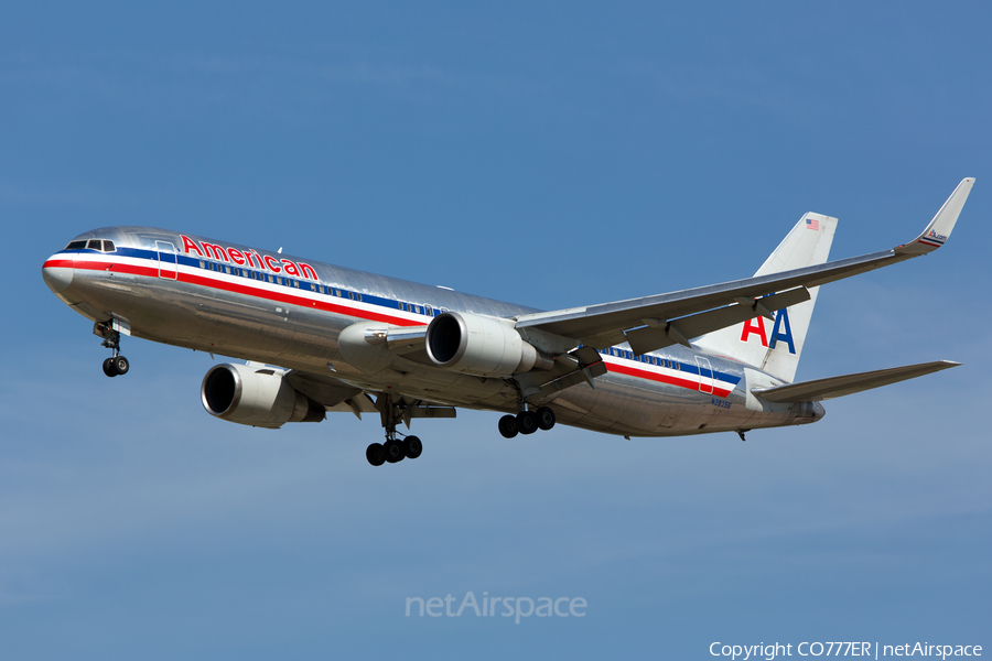 American Airlines Boeing 767-323(ER) (N39356) | Photo 29966