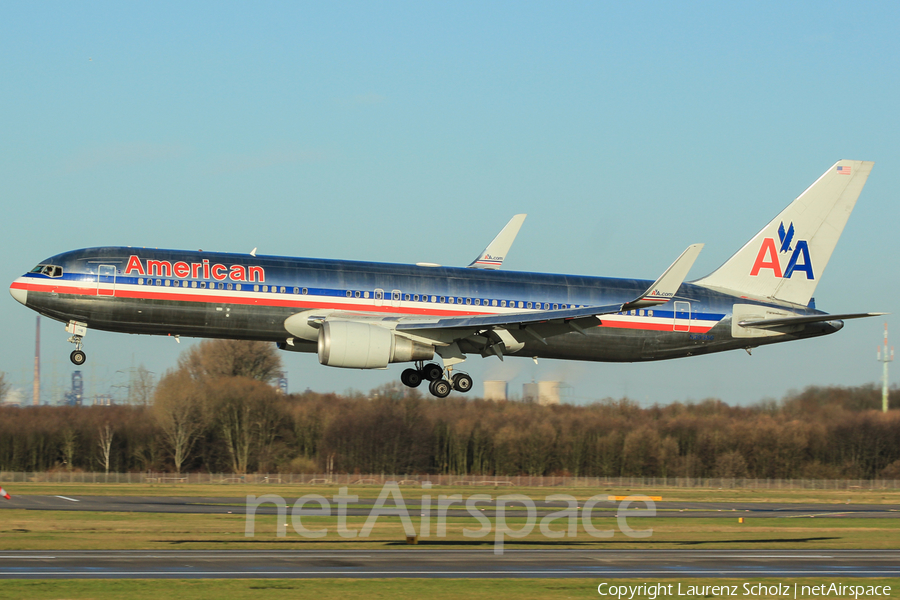 American Airlines Boeing 767-323(ER) (N39356) | Photo 62321