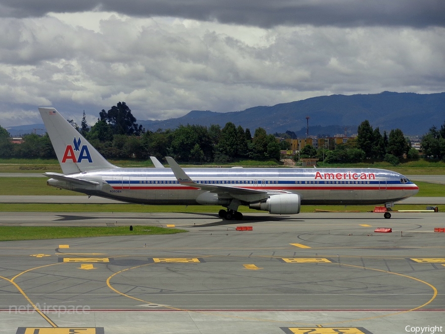 American Airlines Boeing 767-323(ER) (N39364) | Photo 32862