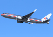 American Airlines Boeing 767-323(ER) (N39364) at  Los Angeles - International, United States