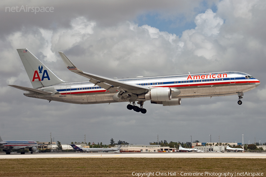 American Airlines Boeing 767-323(ER) (N39364) | Photo 4831