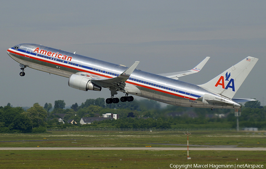 American Airlines Boeing 767-323(ER) (N39365) | Photo 125464