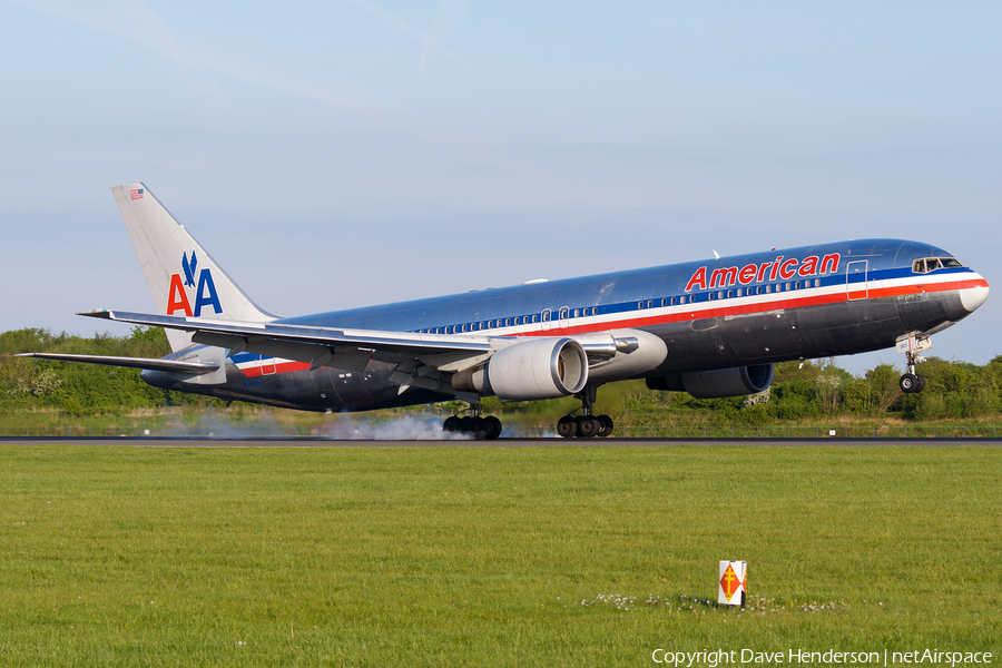 American Airlines Boeing 767-323(ER) (N39367) | Photo 47407
