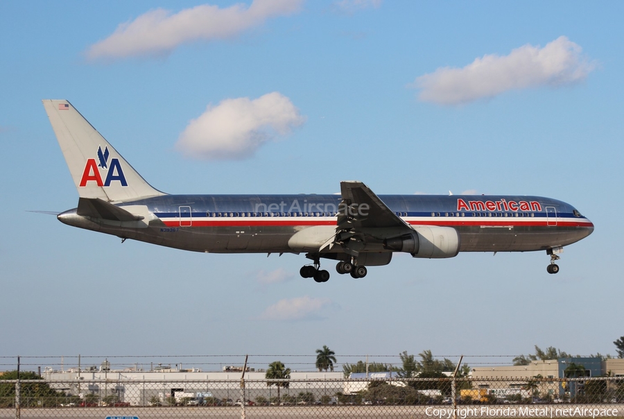 American Airlines Boeing 767-323(ER) (N39367) | Photo 304477