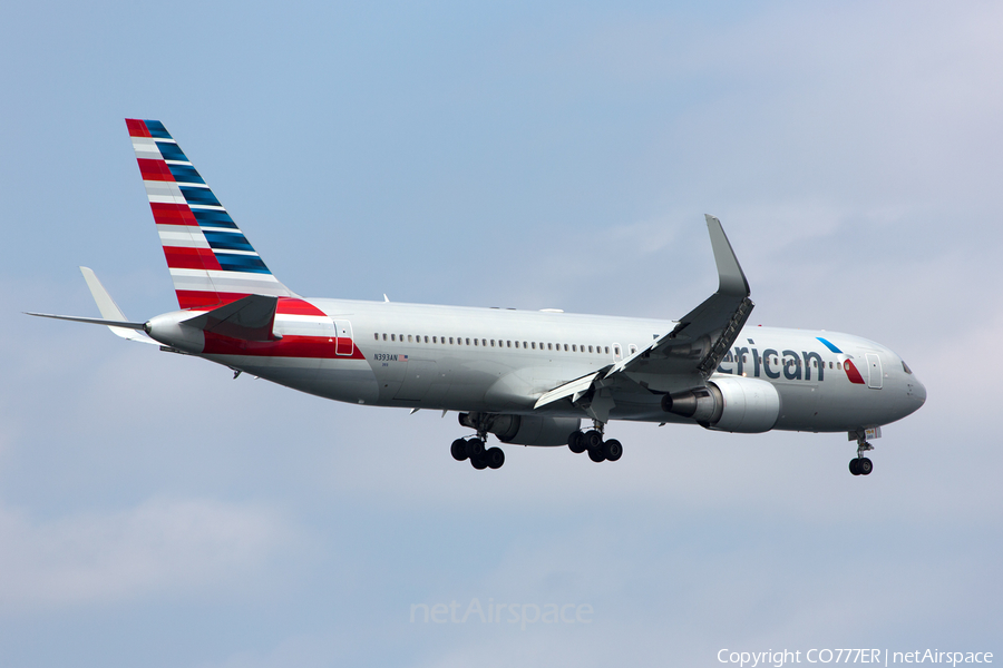 American Airlines Boeing 767-323(ER) (N393AN) | Photo 97624