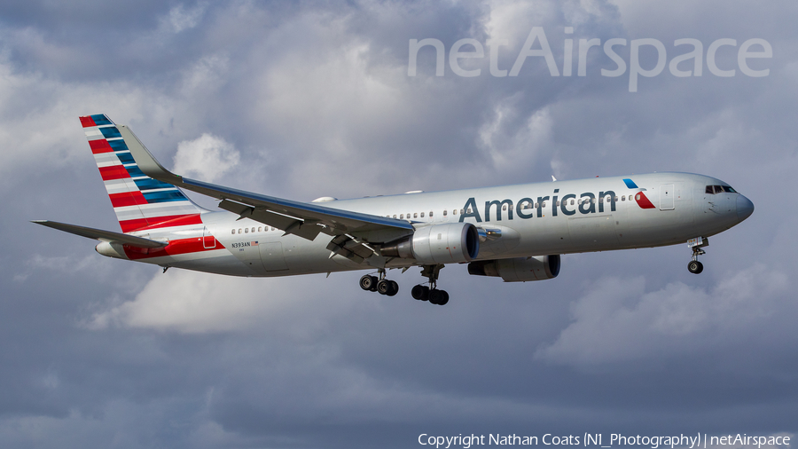 American Airlines Boeing 767-323(ER) (N393AN) | Photo 381986