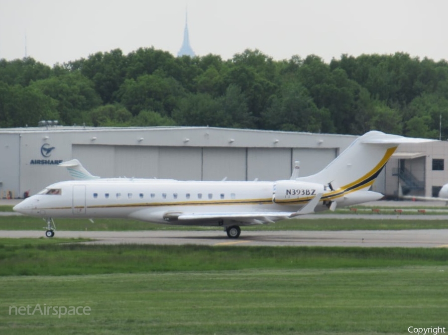 (Private) Bombardier BD-700-1A10 Global Express (N393BZ) | Photo 679471