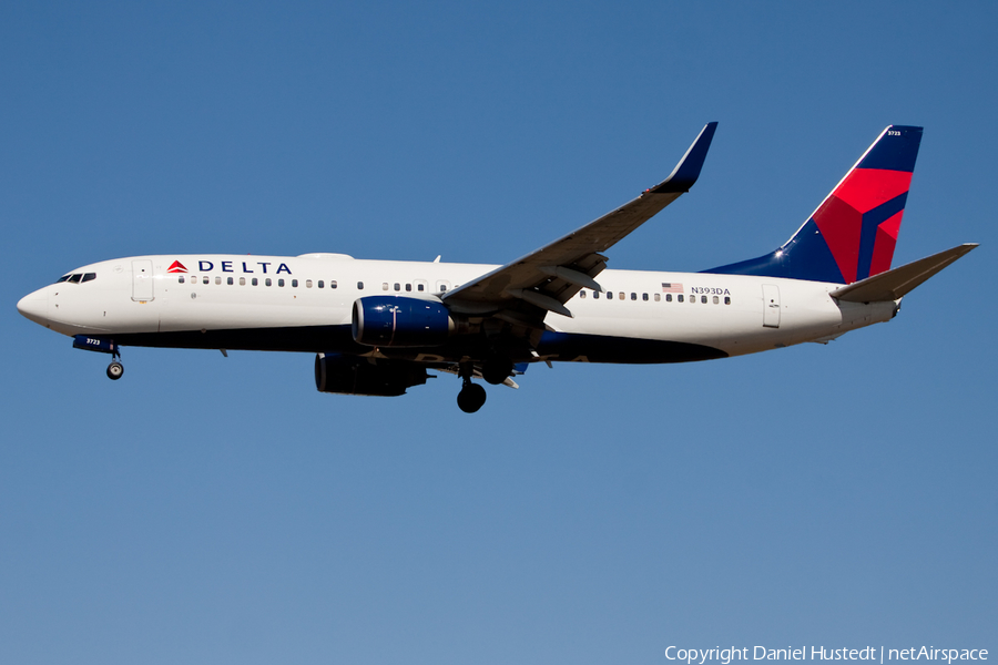 Delta Air Lines Boeing 737-832 (N393DA) | Photo 448541