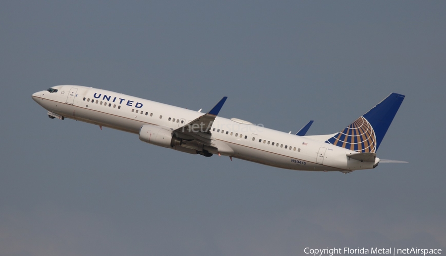 United Airlines Boeing 737-924(ER) (N39415) | Photo 380999