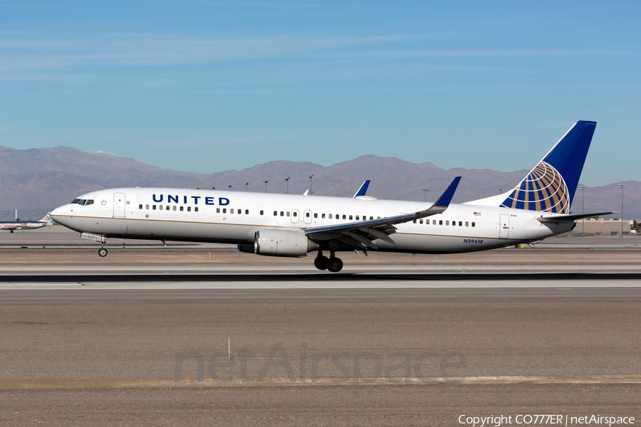 United Airlines Boeing 737-924(ER) (N39418) | Photo 38821