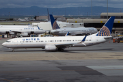 United Airlines Boeing 737-924(ER) (N39450) at  San Francisco - International, United States