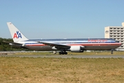 American Airlines Boeing 767-323(ER) (N394AN) at  Paris - Charles de Gaulle (Roissy), France