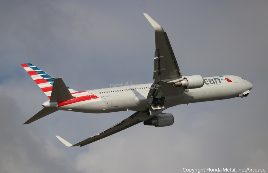 American Airlines Boeing 767-323(ER) (N394AN) | Photo 581784