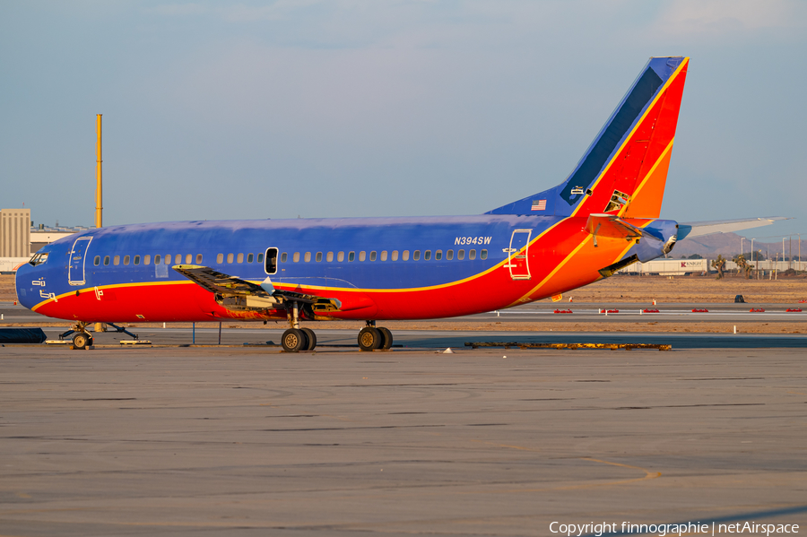 Southwest Airlines Boeing 737-3H4 (N394SW) | Photo 663467