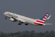 American Airlines Boeing 767-323(ER) (N395AN) at  Dusseldorf - International, Germany