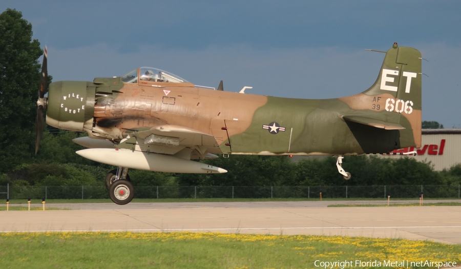 (Private) Douglas AD-6 (A-1H) Skyraider (N39606) | Photo 310971