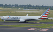 American Airlines Boeing 767-323(ER) (N396AN) at  Dusseldorf - International, Germany