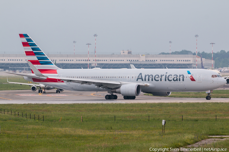 American Airlines Boeing 767-323(ER) (N396AN) | Photo 247130