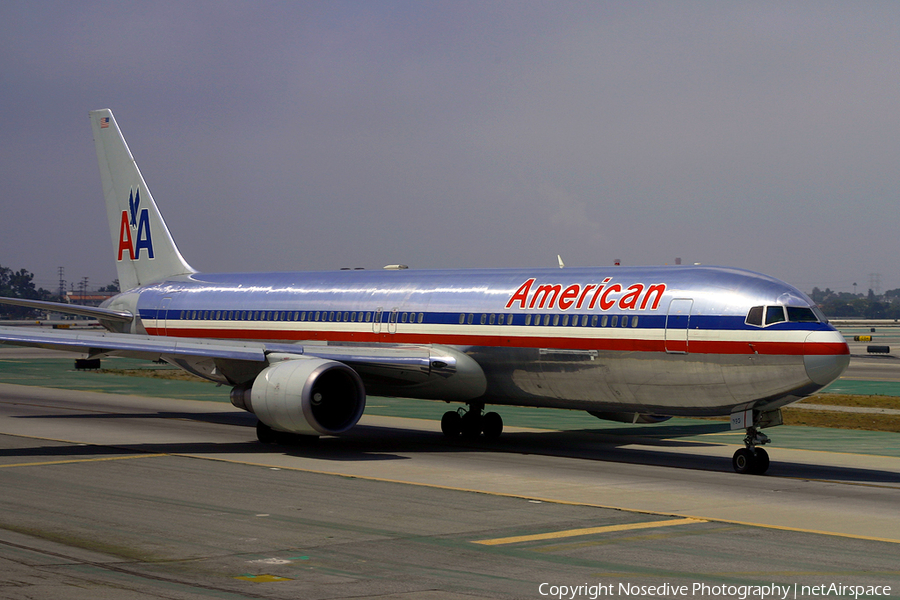 American Airlines Boeing 767-323(ER) (N397AN) | Photo 689