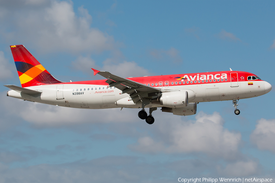 Avianca Airbus A320-214 (N398AV) | Photo 137630