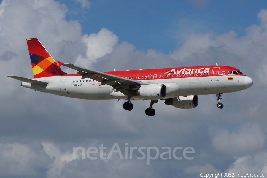 Avianca Airbus A320-214 (N398AV) | Photo 291798