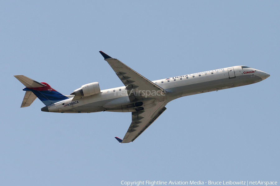 Delta Connection (Comair) Bombardier CRJ-701ER (N398CA) | Photo 150900