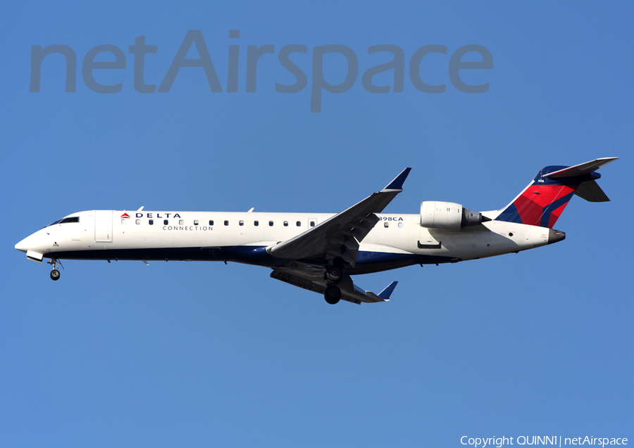 Delta Connection (ExpressJet Airlines) Bombardier CRJ-701ER (N398CA) | Photo 40987