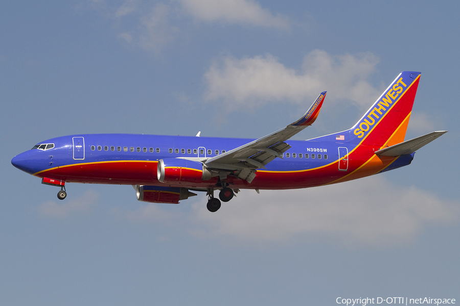 Southwest Airlines Boeing 737-3H4 (N398SW) | Photo 338374