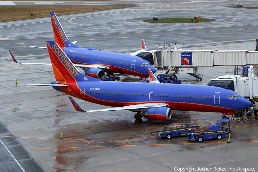 Southwest Airlines Boeing 737-3H4 (N399WN) | Photo 123201