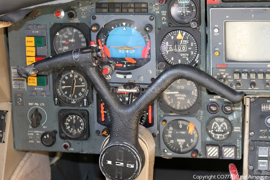 (Private) Hawker Siddeley HS.125-400A (N400PR) | Photo 1714