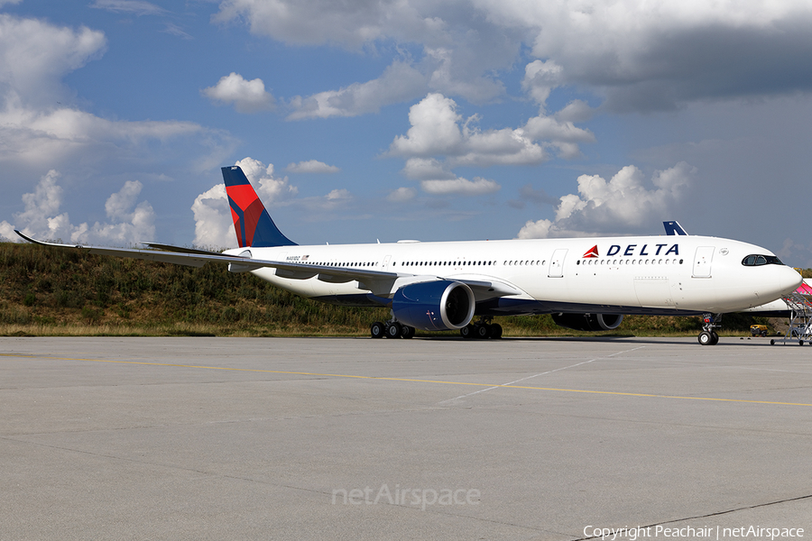 Delta Air Lines Airbus A330-941N (N401DZ) | Photo 329962